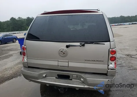 2004 Cadillac Escalade Luxury from USA, damaged, VIN 1GYEK63N74R246792